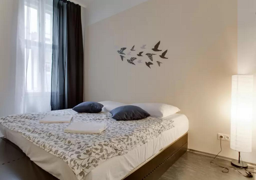 Charles Central Apartment Prag Oda fotoğraf